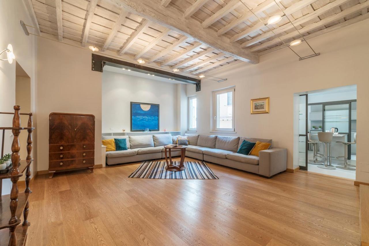 Piazza Navona Elegant Apartment 罗马 外观 照片